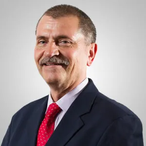 Portret: Prof. Dr. Constantin Vârlan.